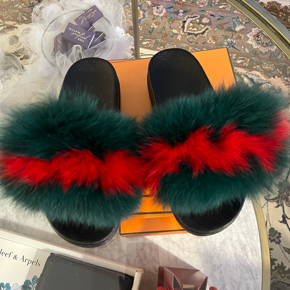 Faux Fur Slides